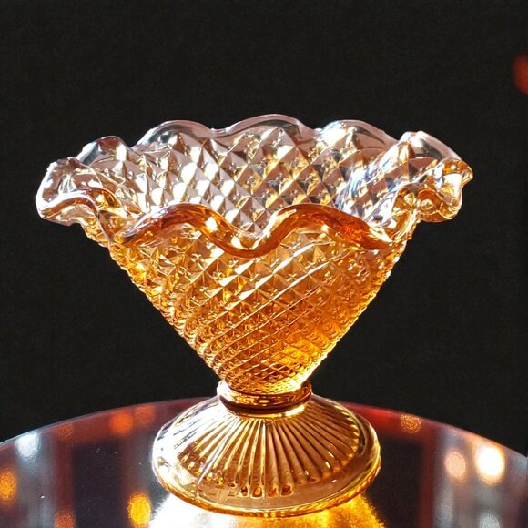 Westmoreland English Hobnail Amber Ruffled Compote/Candy Dish - Mid Century - Picture 6 of 7